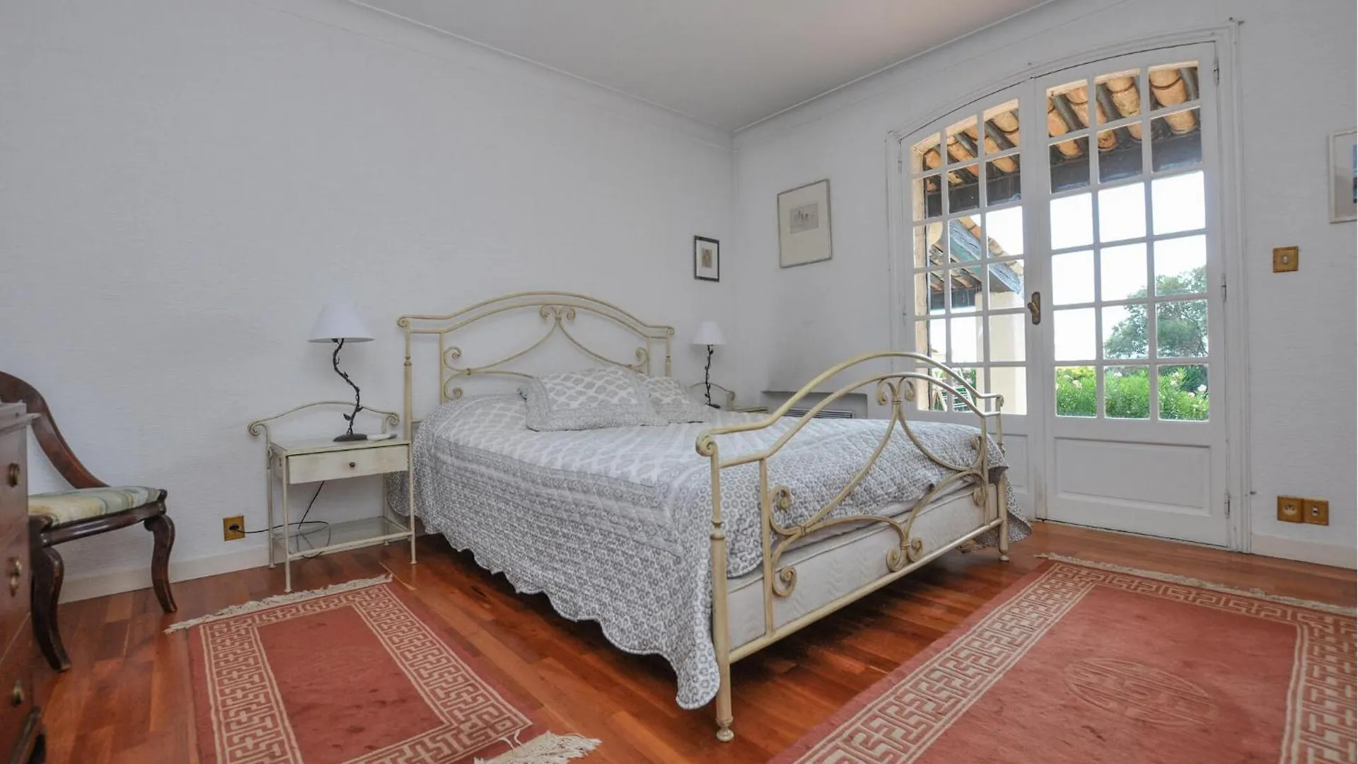 Nice Home In Antibes With Private Swimming Pool, Can Be Inside Or Outside Holiday home