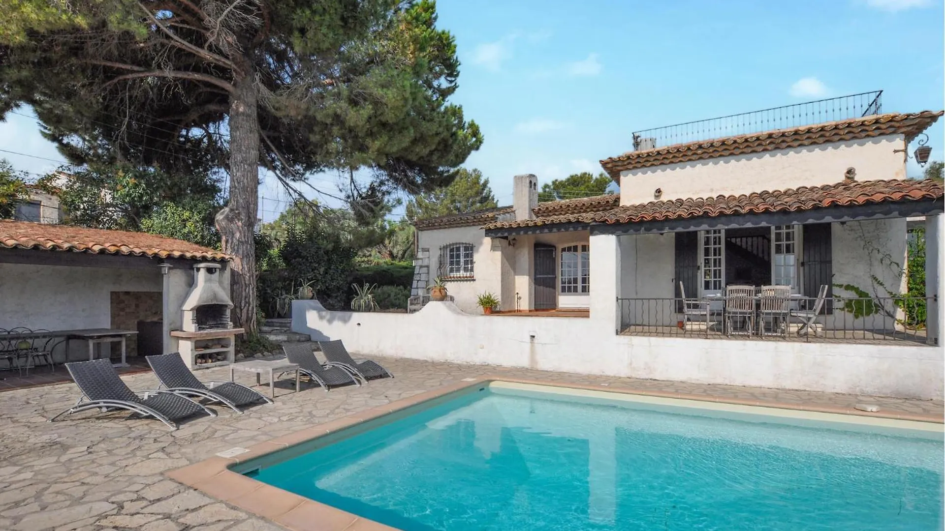 בית נופש Nice Home In Antibes With Private Swimming Pool, Can Be Inside Or Outside צרפת